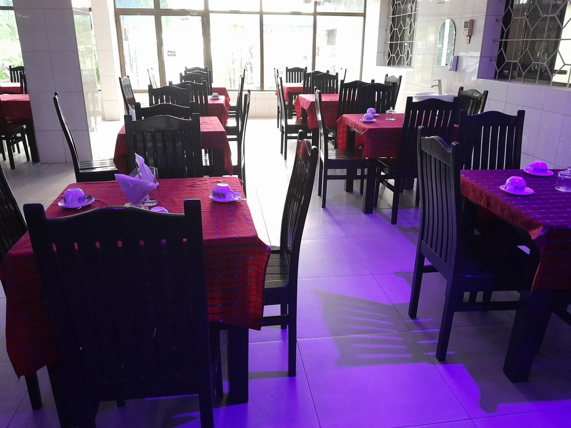 Hotel Ideal Dar es Salaam Exterior photo